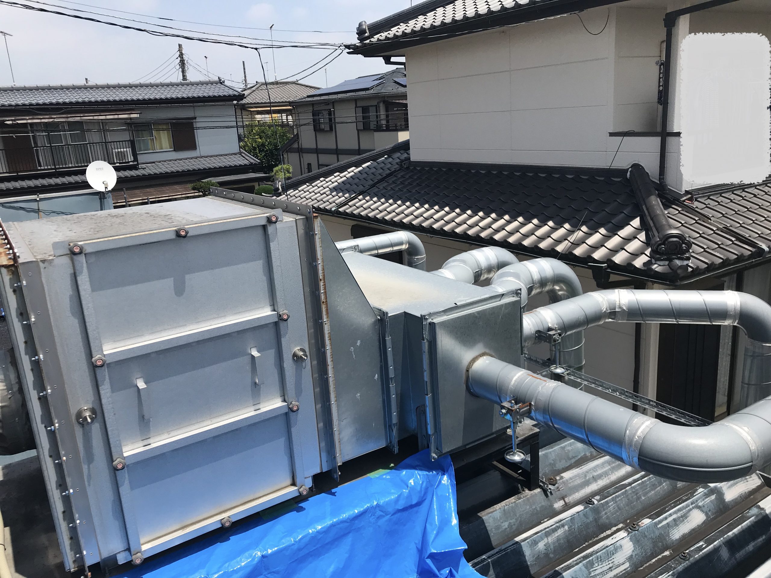 住宅エリアに隣接した臭気対策